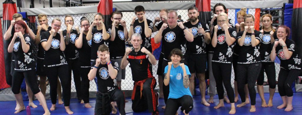 Get Into Kickboxing Group 